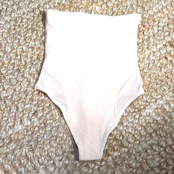 SLIMSHAPER By Miracle Brands Hi-Waist Tummy Tuck Brief Thong SM - Picture 2 of 11